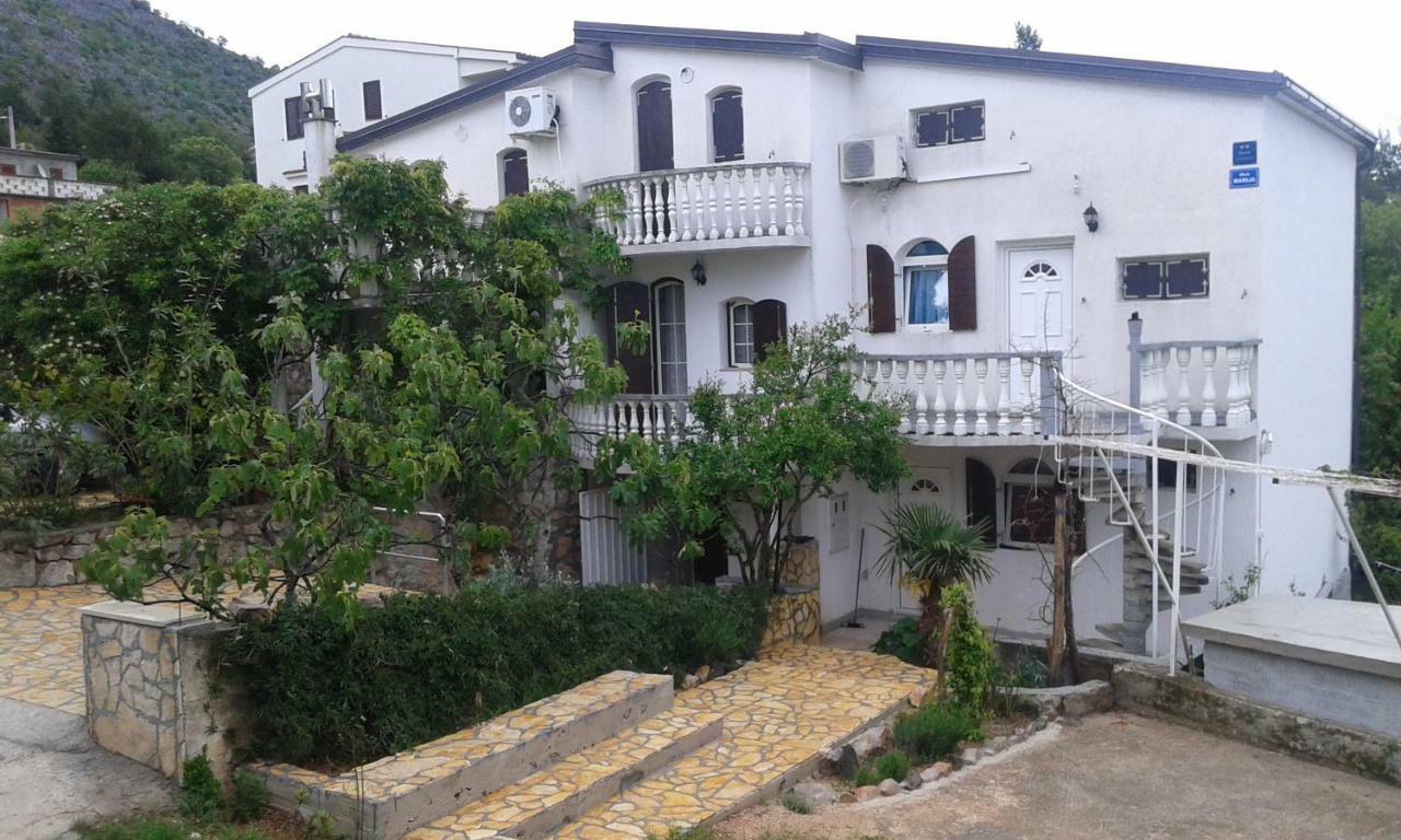 Apartmani Marija Starigrad Paklenica Exterior foto
